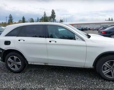 Белый Мерседес ЦЛЦ-класс, объемом двигателя 2 л и пробегом 87 тыс. км за 7000 $, фото 13 на Automoto.ua