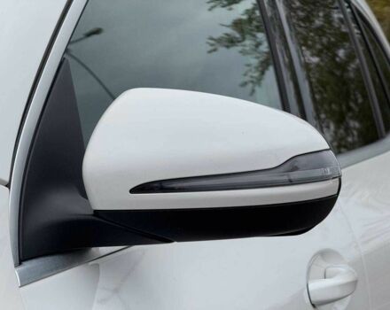 Білий Мерседес ЦЛЦ-клас, об'ємом двигуна 0 л та пробігом 60 тис. км за 24000 $, фото 3 на Automoto.ua