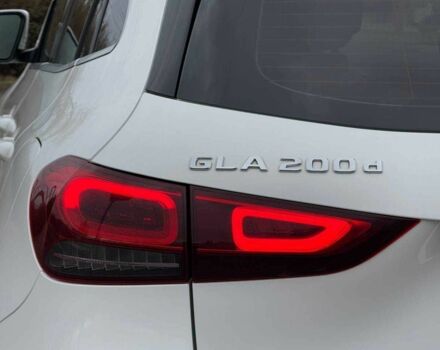 Білий Мерседес ЦЛЦ-клас, об'ємом двигуна 0 л та пробігом 60 тис. км за 24000 $, фото 4 на Automoto.ua