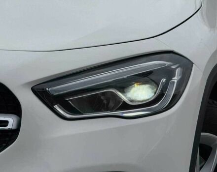 Білий Мерседес ЦЛЦ-клас, об'ємом двигуна 0 л та пробігом 60 тис. км за 24000 $, фото 2 на Automoto.ua