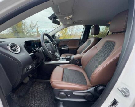 Білий Мерседес ЦЛЦ-клас, об'ємом двигуна 0 л та пробігом 60 тис. км за 24000 $, фото 8 на Automoto.ua