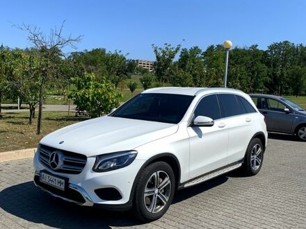 Мерседес ЦЛЦ-клас 2016 у Запоріжжя на Automoto.ua Білий Мерседес ЦЛЦ-клас, об'ємом двигуна 2.1 л та пробігом 240 тис. км за 28500 $, фото 1 на Automoto.ua
