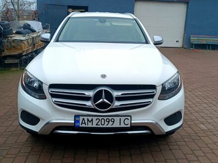 Білий Мерседес ЦЛЦ-клас, об'ємом двигуна 2 л та пробігом 206 тис. км за 21500 $, фото 1 на Automoto.ua