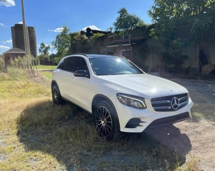 Белый Мерседес ЦЛЦ-класс, объемом двигателя 2 л и пробегом 49 тыс. км за 21000 $, фото 1 на Automoto.ua