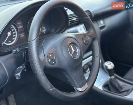 Чорний Мерседес ЦЛЦ-клас, об'ємом двигуна 1.8 л та пробігом 218 тис. км за 8000 $, фото 17 на Automoto.ua