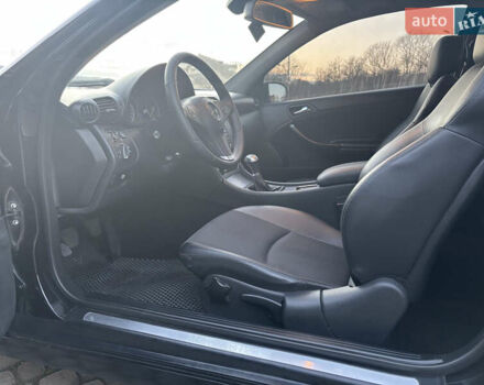 Черный Мерседес ЦЛЦ-класс, объемом двигателя 1.8 л и пробегом 220 тыс. км за 7999 $, фото 16 на Automoto.ua