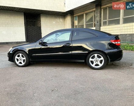 Чорний Мерседес ЦЛЦ-клас, об'ємом двигуна 1.8 л та пробігом 186 тис. км за 10100 $, фото 1 на Automoto.ua