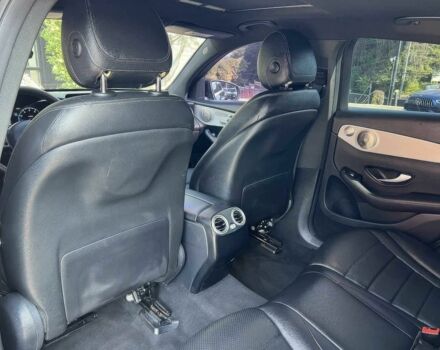 Мерседес ЦЛЦ-клас 2021 у Кривому Розі на Automoto.ua Чорний Мерседес ЦЛЦ-клас, об'ємом двигуна 2 л та пробігом 15 тис. км за 28000 $, фото 13 на Automoto.ua