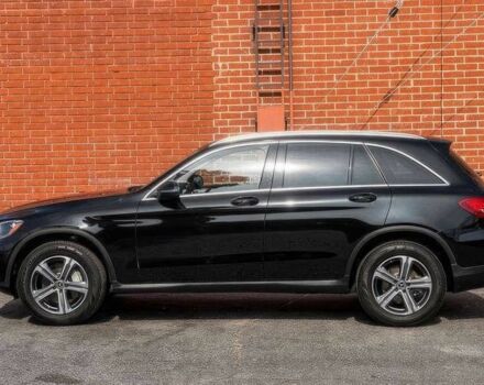 Чорний Мерседес ЦЛЦ-клас, об'ємом двигуна 2 л та пробігом 49 тис. км за 15900 $, фото 4 на Automoto.ua