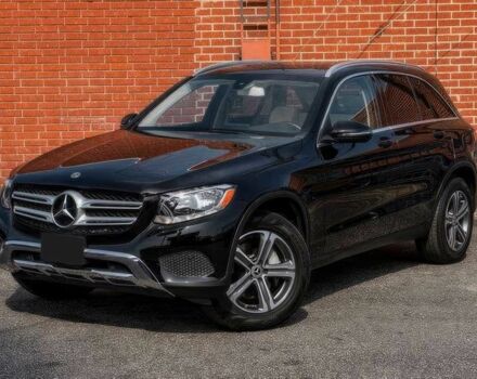 Чорний Мерседес ЦЛЦ-клас, об'ємом двигуна 2 л та пробігом 49 тис. км за 15900 $, фото 2 на Automoto.ua