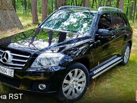 Мерседес ЦЛЦ-класс 2009 в Конотопе на Automoto.ua Черный Мерседес ЦЛЦ-класс, объемом двигателя 2.1 л и пробегом 260 тыс. км за 10999 $, фото 1 на Automoto.ua