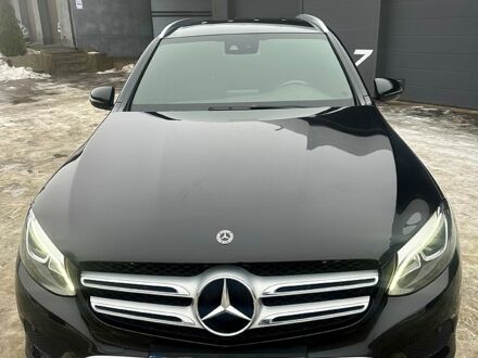 Черный Мерседес ЦЛЦ-класс, объемом двигателя 2.1 л и пробегом 10600 тыс. км за 29500 $, фото 1 на Automoto.ua