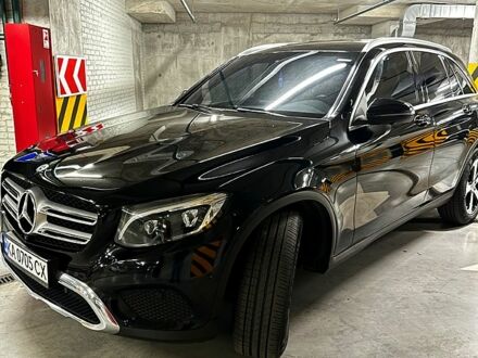 Чорний Мерседес ЦЛЦ-клас, об'ємом двигуна 2.1 л та пробігом 106 тис. км за 31500 $, фото 1 на Automoto.ua