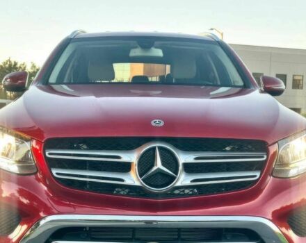 Мерседес ЦЛЦ-клас 2018 у Івано-Франківську на Automoto.ua Червоний Мерседес ЦЛЦ-клас, об'ємом двигуна 2 л та пробігом 37 тис. км за 17600 $, фото 1 на Automoto.ua