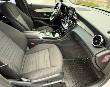 Серый Мерседес ЦЛЦ-класс, объемом двигателя 2.1 л и пробегом 243 тыс. км за 24500 $, фото 19 на Automoto.ua