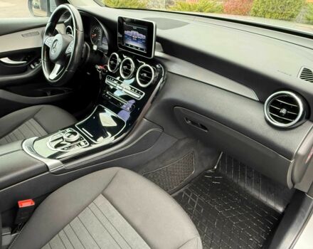 Серый Мерседес ЦЛЦ-класс, объемом двигателя 2.1 л и пробегом 243 тыс. км за 24500 $, фото 20 на Automoto.ua