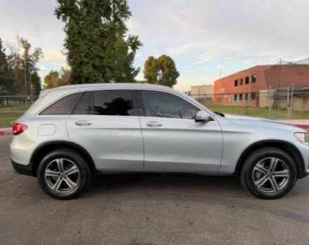 Серый Мерседес ЦЛЦ-класс, объемом двигателя 2 л и пробегом 32 тыс. км за 8700 $, фото 3 на Automoto.ua