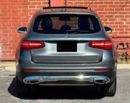 Серый Мерседес ЦЛЦ-класс, объемом двигателя 2 л и пробегом 89 тыс. км за 10000 $, фото 2 на Automoto.ua