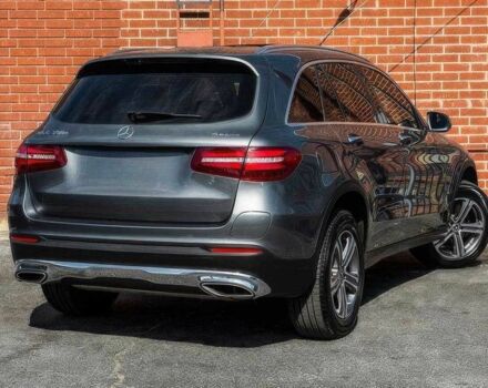 Серый Мерседес ЦЛЦ-класс, объемом двигателя 2 л и пробегом 41 тыс. км за 9900 $, фото 6 на Automoto.ua