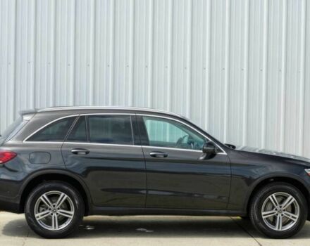 Серый Мерседес ЦЛЦ-класс, объемом двигателя 2 л и пробегом 24 тыс. км за 20000 $, фото 3 на Automoto.ua