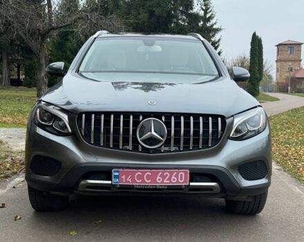 Сірий Мерседес ЦЛЦ-клас, об'ємом двигуна 2 л та пробігом 130 тис. км за 31600 $, фото 1 на Automoto.ua