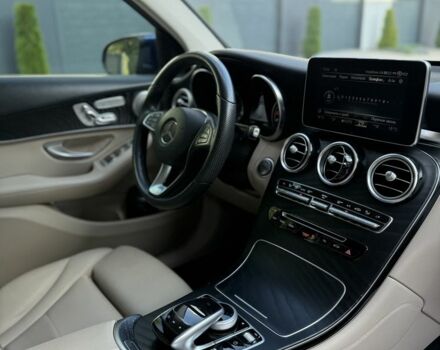 Мерседес ЦЛЦ-клас 2019 у Ковель на Automoto.ua Синій Мерседес ЦЛЦ-клас, об'ємом двигуна 2 л та пробігом 90 тис. км за 23900 $, фото 4 на Automoto.ua