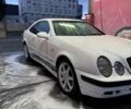 Белый Мерседес ЦЛК-Класс, объемом двигателя 2 л и пробегом 267 тыс. км за 4000 $, фото 4 на Automoto.ua