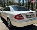 Белый Мерседес ЦЛК-Класс, объемом двигателя 2.6 л и пробегом 247 тыс. км за 5800 $, фото 4 на Automoto.ua