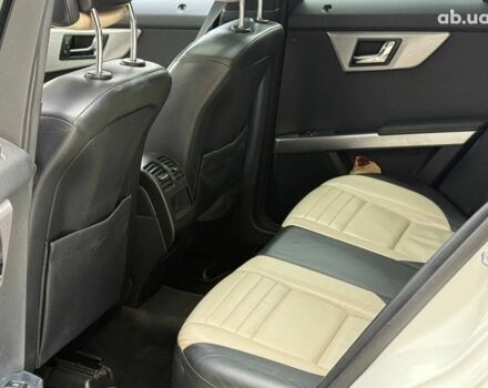 Мерседес ЦЛК-Класс 2008 в Одессе на Automoto.ua Белый Мерседес ЦЛК-Класс, объемом двигателя 3 л и пробегом 290 тыс. км за 12090 $, фото 10 на Automoto.ua