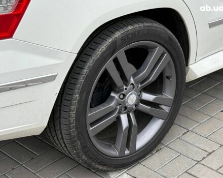 Мерседес ЦЛК-Класс 2008 в Одессе на Automoto.ua Белый Мерседес ЦЛК-Класс, объемом двигателя 3 л и пробегом 290 тыс. км за 12090 $, фото 8 на Automoto.ua