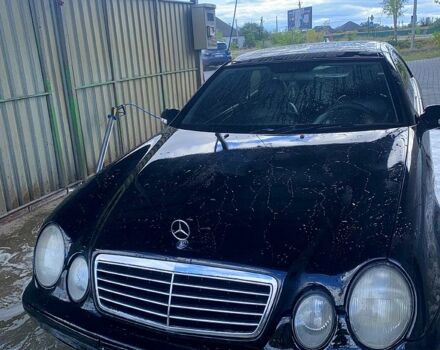 Чорний Мерседес ЦЛК-Клас, об'ємом двигуна 3.2 л та пробігом 167 тис. км за 4000 $, фото 8 на Automoto.ua
