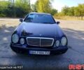 Чорний Мерседес ЦЛК-Клас, об'ємом двигуна 3.2 л та пробігом 250 тис. км за 2300 $, фото 7 на Automoto.ua