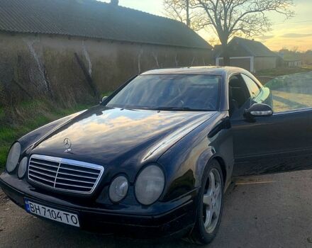 Чорний Мерседес ЦЛК-Клас, об'ємом двигуна 3.2 л та пробігом 167 тис. км за 4000 $, фото 4 на Automoto.ua
