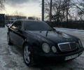 Черный Мерседес ЦЛК-Класс, объемом двигателя 3.2 л и пробегом 300 тыс. км за 3850 $, фото 1 на Automoto.ua