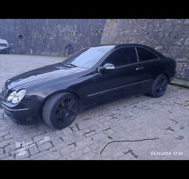 Чорний Мерседес ЦЛК-Клас, об'ємом двигуна 2.6 л та пробігом 300 тис. км за 7000 $, фото 9 на Automoto.ua
