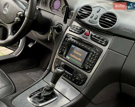 Черный Мерседес ЦЛК-Класс, объемом двигателя 2.7 л и пробегом 315 тыс. км за 7500 $, фото 23 на Automoto.ua