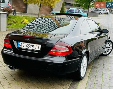 Черный Мерседес ЦЛК-Класс, объемом двигателя 2.7 л и пробегом 315 тыс. км за 7500 $, фото 3 на Automoto.ua