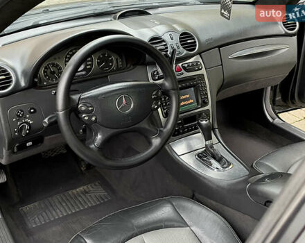 Черный Мерседес ЦЛК-Класс, объемом двигателя 2.7 л и пробегом 315 тыс. км за 7500 $, фото 43 на Automoto.ua