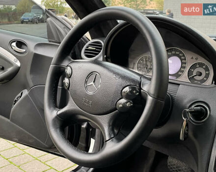 Черный Мерседес ЦЛК-Класс, объемом двигателя 2.7 л и пробегом 315 тыс. км за 7500 $, фото 19 на Automoto.ua