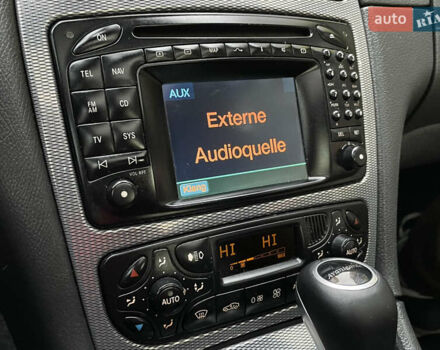 Черный Мерседес ЦЛК-Класс, объемом двигателя 2.7 л и пробегом 315 тыс. км за 7500 $, фото 50 на Automoto.ua