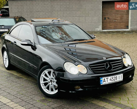 Черный Мерседес ЦЛК-Класс, объемом двигателя 2.7 л и пробегом 315 тыс. км за 7500 $, фото 1 на Automoto.ua