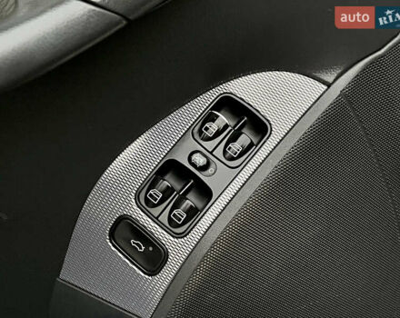 Черный Мерседес ЦЛК-Класс, объемом двигателя 2.7 л и пробегом 315 тыс. км за 7500 $, фото 40 на Automoto.ua