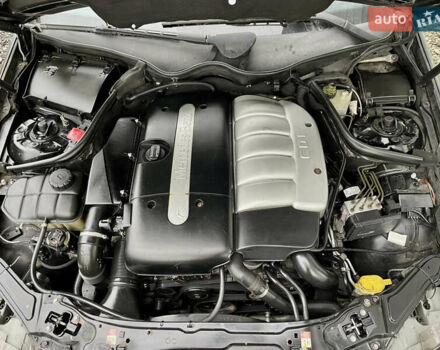 Черный Мерседес ЦЛК-Класс, объемом двигателя 2.7 л и пробегом 315 тыс. км за 7500 $, фото 39 на Automoto.ua