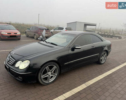 Черный Мерседес ЦЛК-Класс, объемом двигателя 2.7 л и пробегом 222 тыс. км за 4499 $, фото 2 на Automoto.ua
