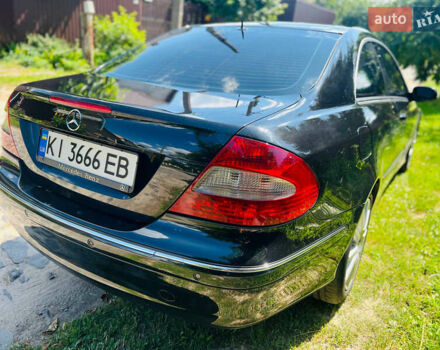 Мерседес ЦЛК-Клас 2005 у Києві на Automoto.ua Чорний Мерседес ЦЛК-Клас, об'ємом двигуна 2.15 л та пробігом 391 тис. км за 6999 $, фото 16 на Automoto.ua