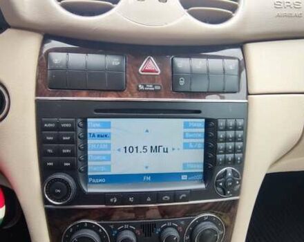 Черный Мерседес ЦЛК-Класс, объемом двигателя 1.8 л и пробегом 210 тыс. км за 8950 $, фото 7 на Automoto.ua