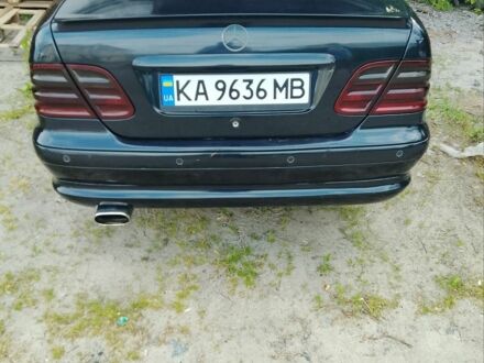 Чорний Мерседес ЦЛК-Клас, об'ємом двигуна 3.2 л та пробігом 312 тис. км за 3400 $, фото 1 на Automoto.ua