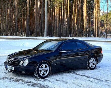 Черный Мерседес ЦЛК-Класс, объемом двигателя 2 л и пробегом 300 тыс. км за 3200 $, фото 1 на Automoto.ua