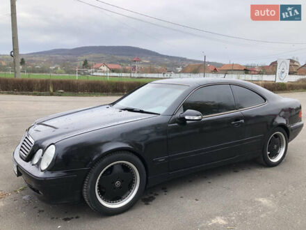 Мерседес ЦЛК-Класс 2001 в Береговом на Automoto.ua Черный Мерседес ЦЛК-Класс, объемом двигателя 2 л и пробегом 327 тыс. км за 3850 $, фото 1 на Automoto.ua