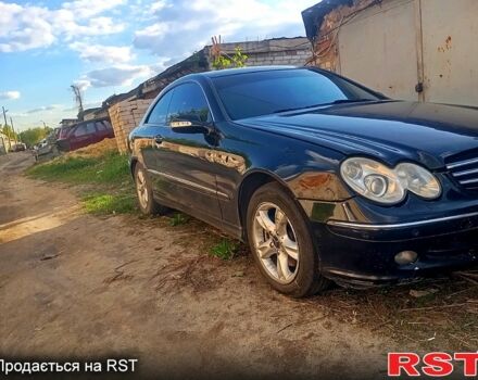 Черный Мерседес ЦЛК-Класс, объемом двигателя 2.7 л и пробегом 370 тыс. км за 5300 $, фото 1 на Automoto.ua